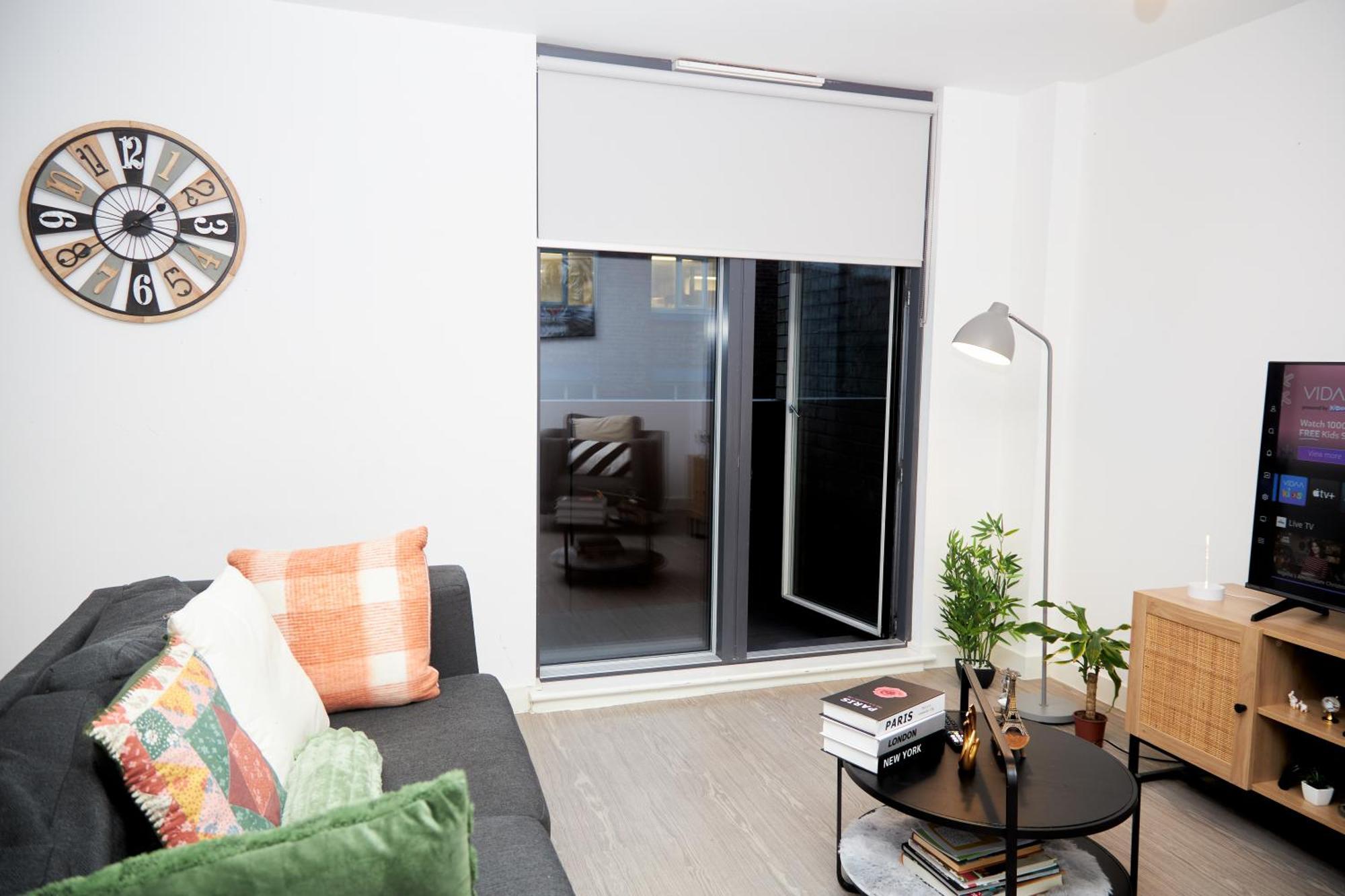 Obi'S House&Suites - Luxury 2Bed Duplex Apartment With Balcony 曼彻斯特 外观 照片