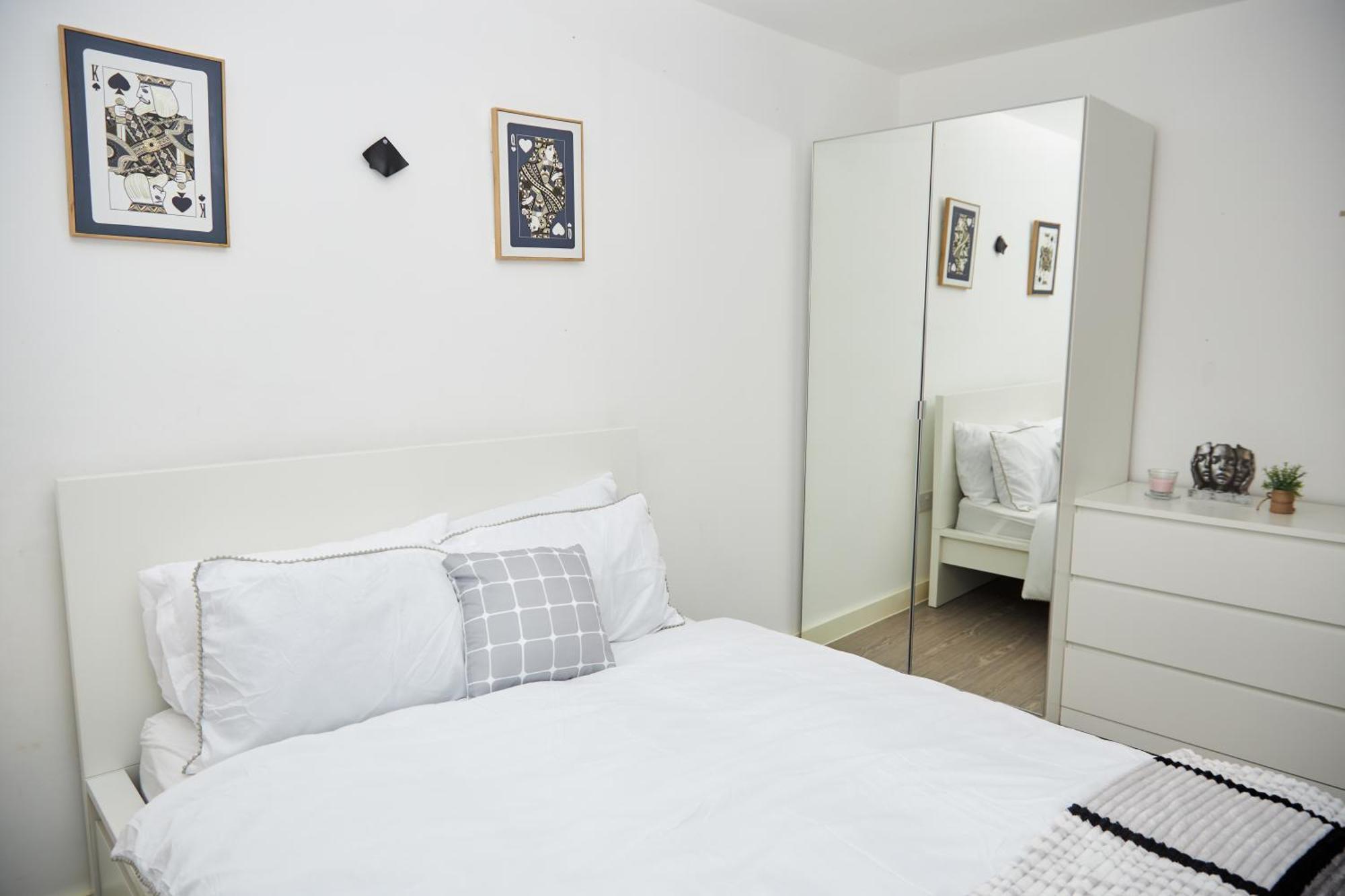 Obi'S House&Suites - Luxury 2Bed Duplex Apartment With Balcony 曼彻斯特 外观 照片